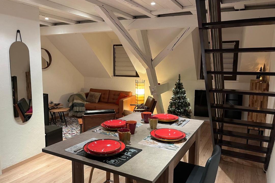 Photo of Others in Poincare