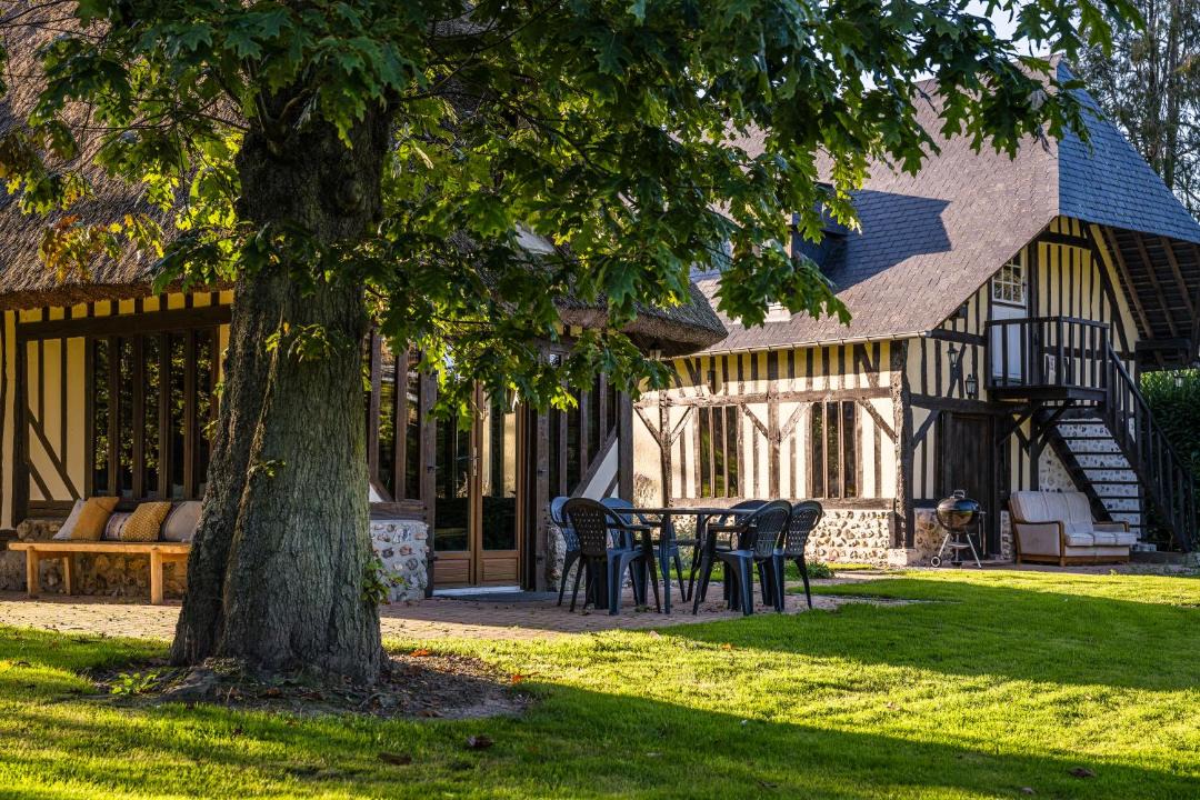 Photo of Buildings in Ablon