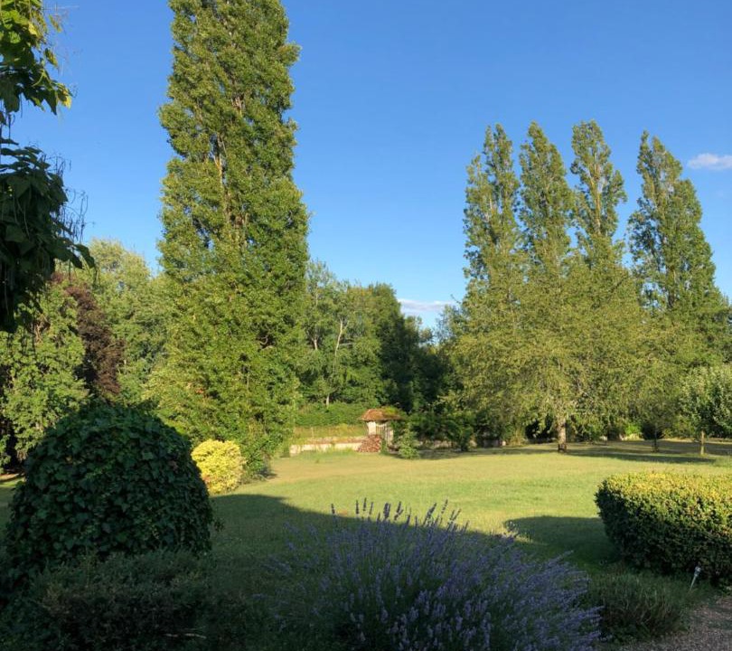 Photo of Others in Montcresson