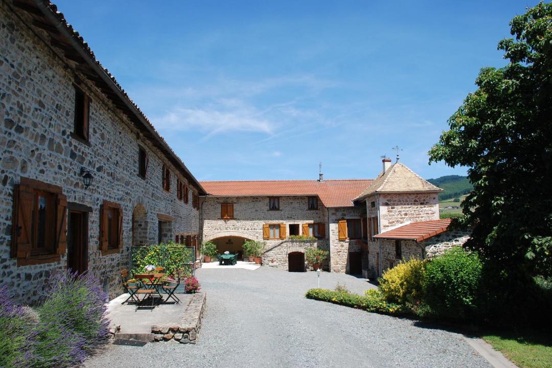 Photo of Buildings in Les Ardillats