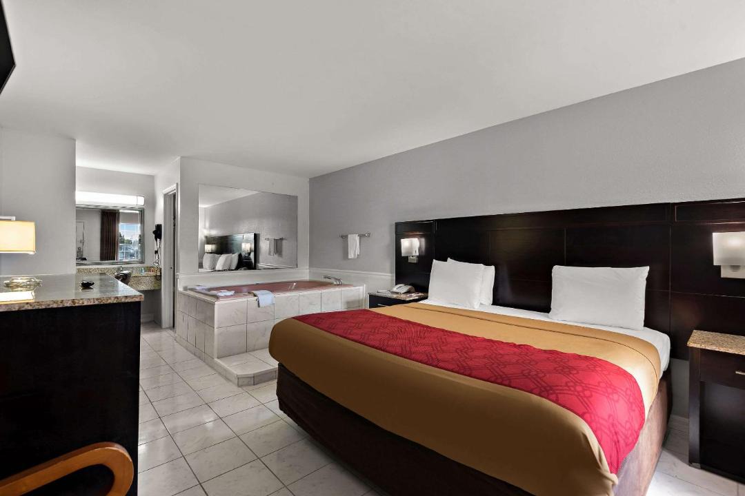 Photo of Others in Princess Anne