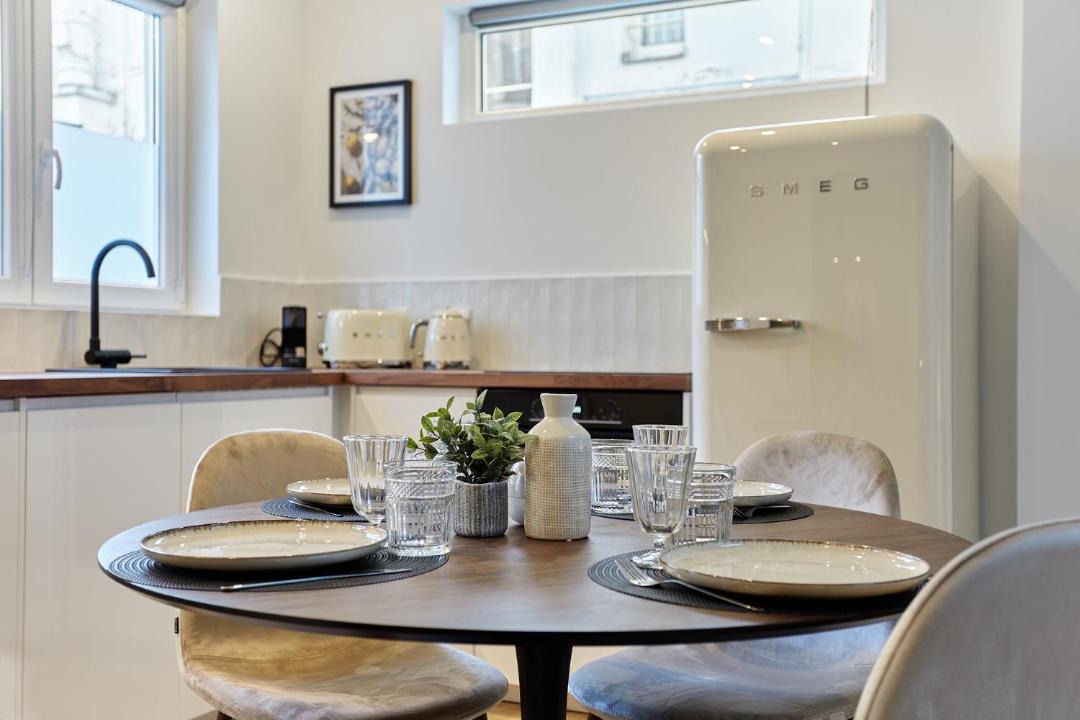 Photo of Livingroom in Quartier de la Plaine-de-Monceaux