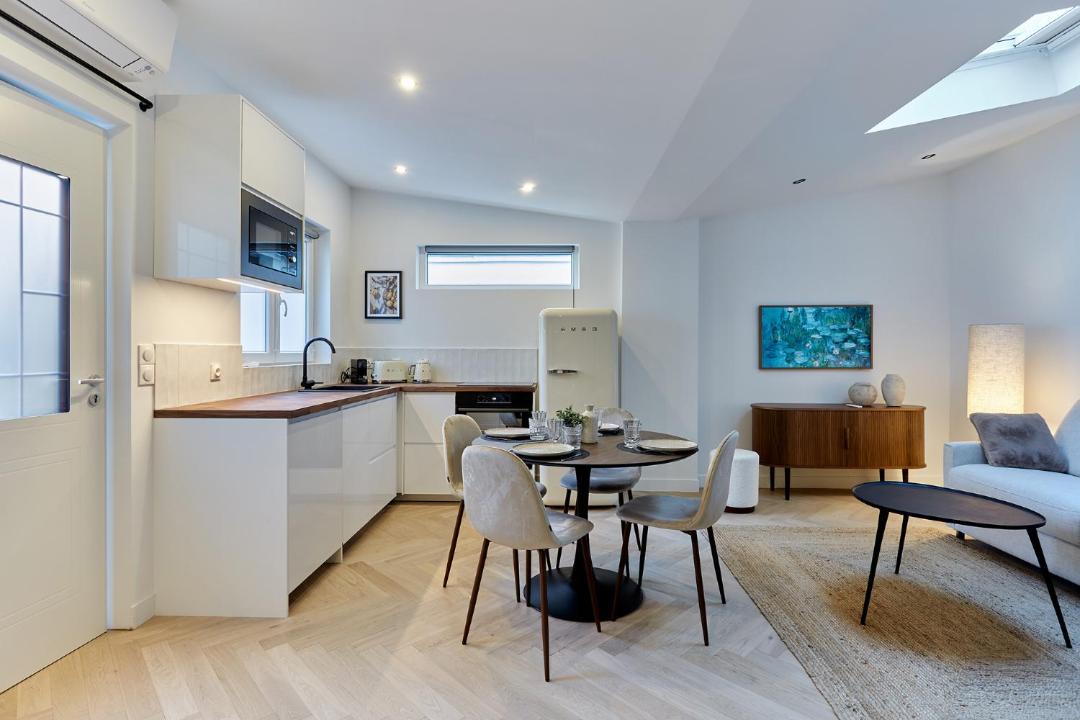 Photo of Livingroom in Quartier de la Plaine-de-Monceaux