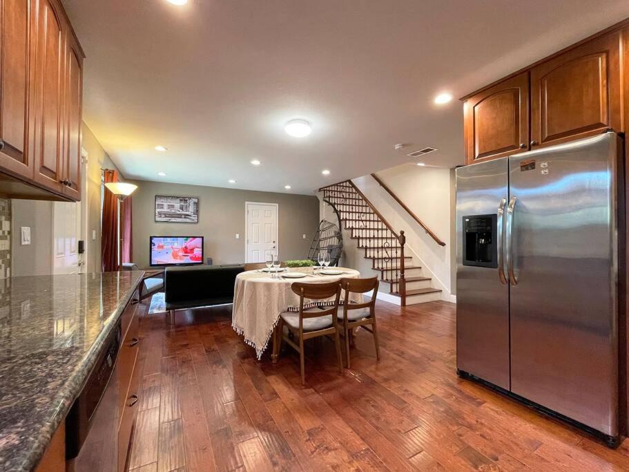 Photo of Others in Sunnyvale