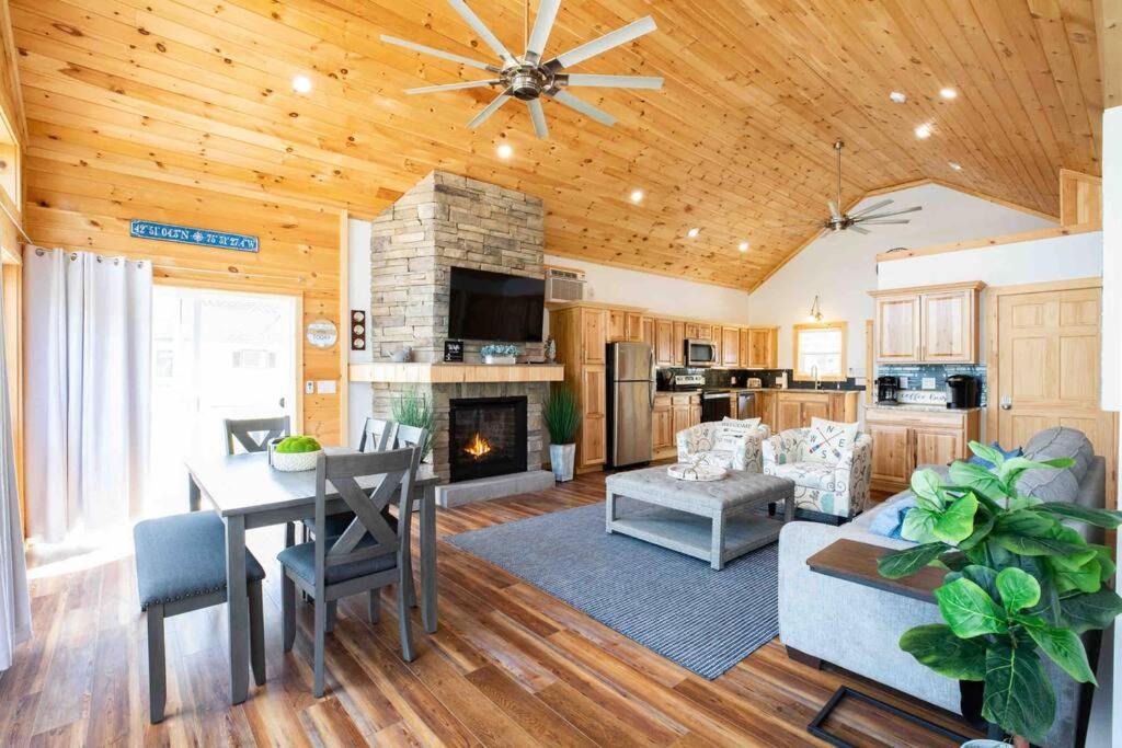 Photo of Others in Hamilton