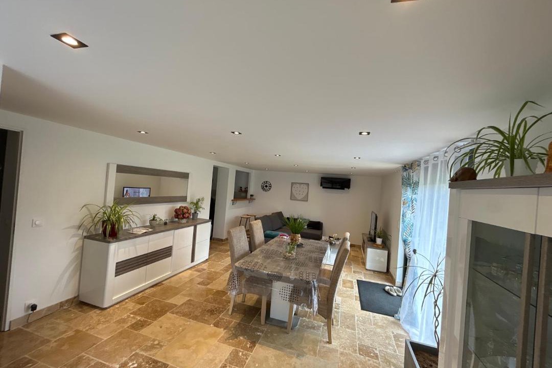 Photo of Livingroom in Saint-Eloi