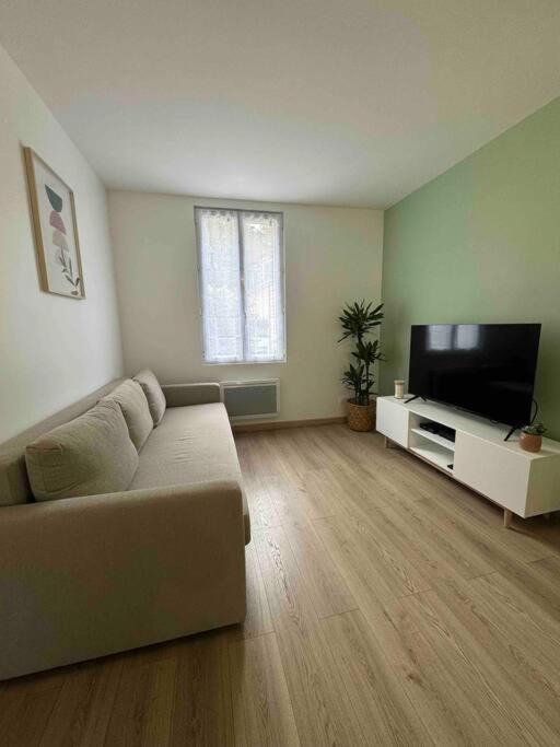 Photo of Livingroom in Mery-sur-Oise