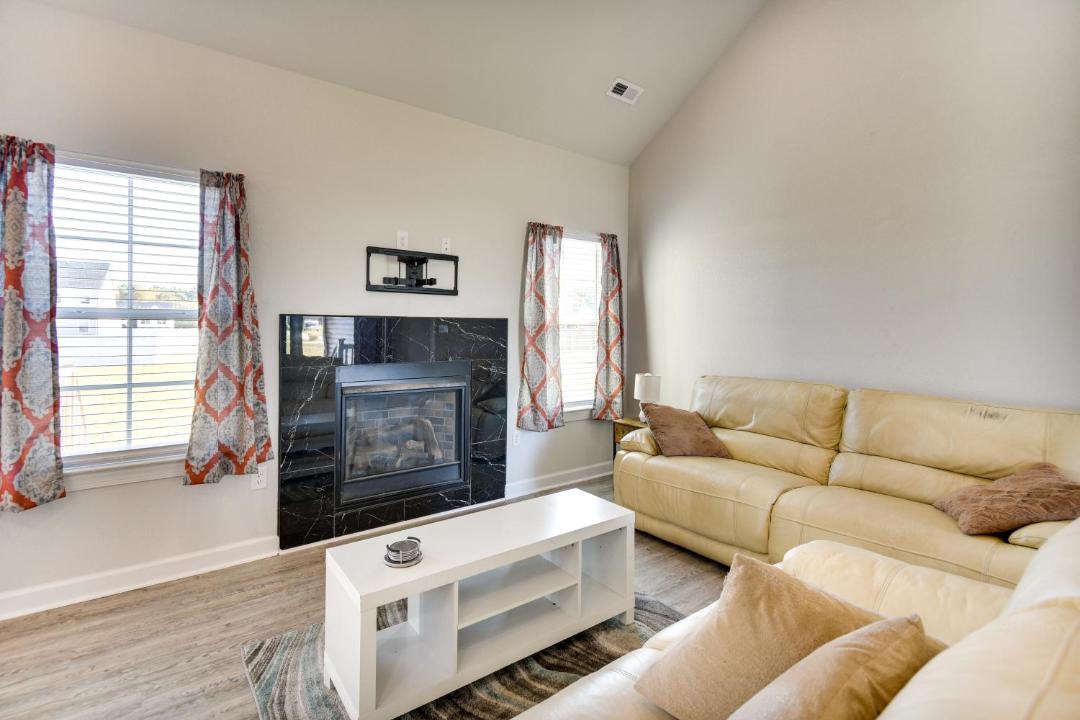 Photo of Livingroom in Cape Charles