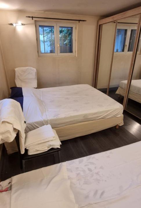 Photo of Bedroom in Clamart