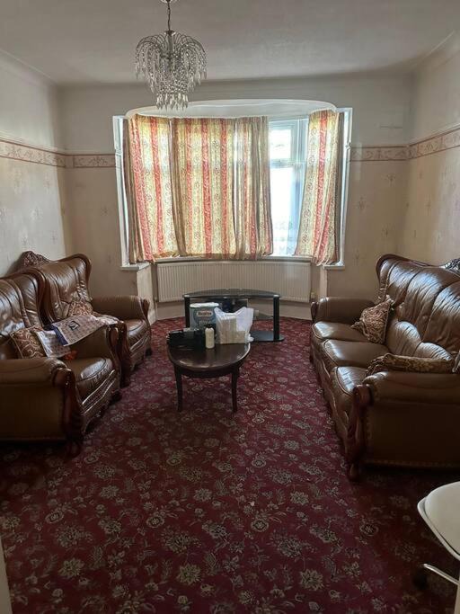 Photo of Livingroom in Waltham Forest