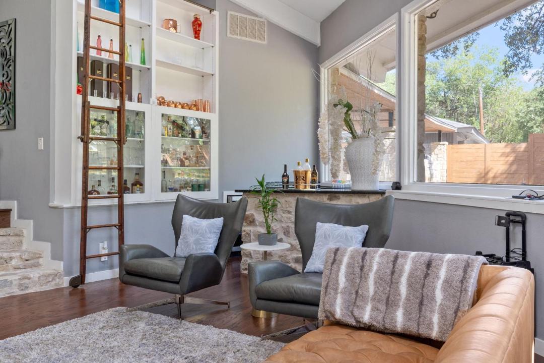 Photo of Livingroom in Onion Creek Meadows