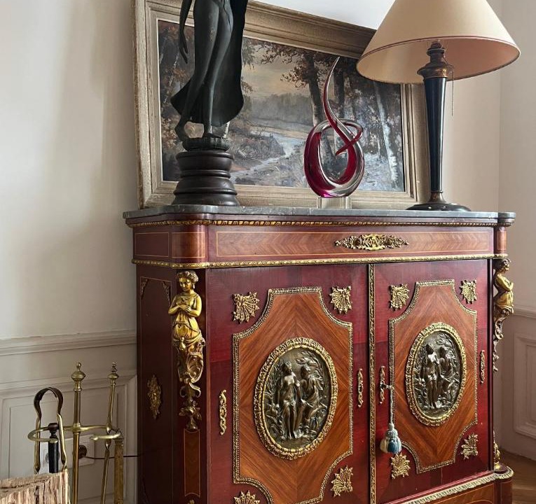 Photo of Others in Rugles