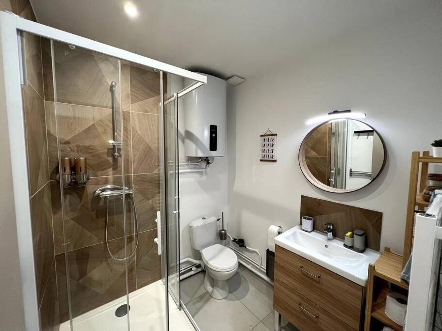 Photo of Others in Tarare