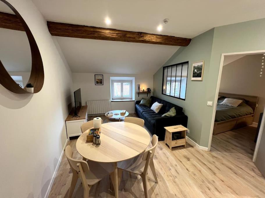 Photo of Livingroom in Tarare