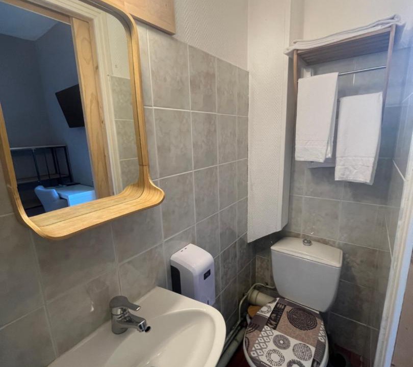 Photo of Bathroom in Dinard