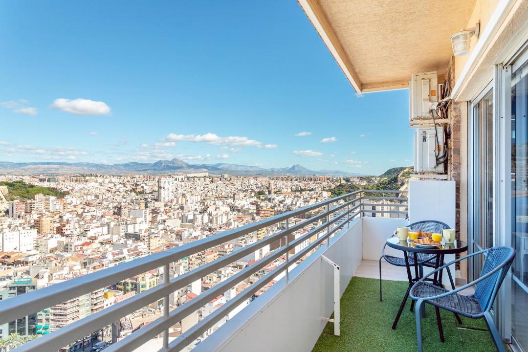 Photo of Patio Balcony in Ensanche Diputacion
