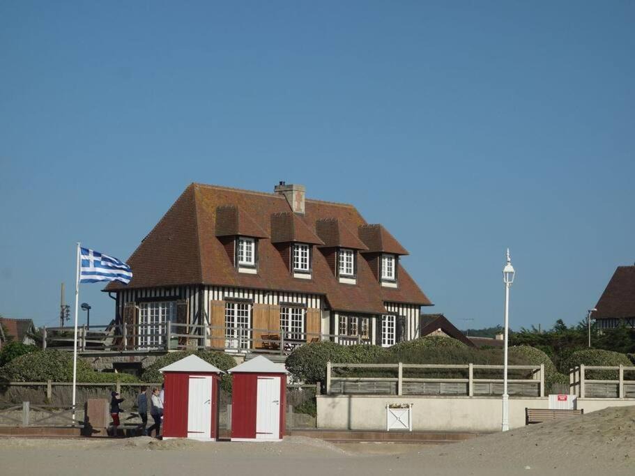 Photo of Others in Benerville-sur-Mer