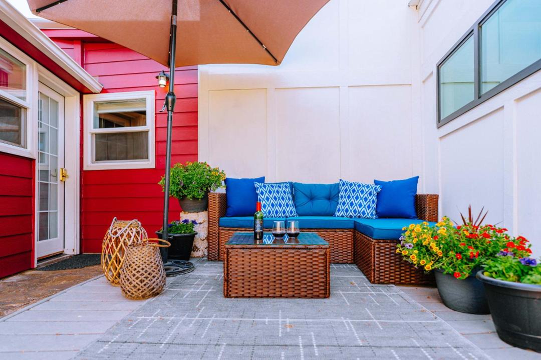 Photo of Others in Historic Railroad District