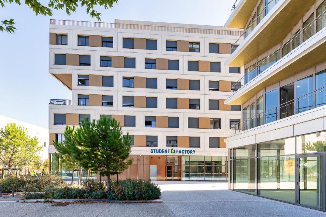 Photo of Others in Parilly