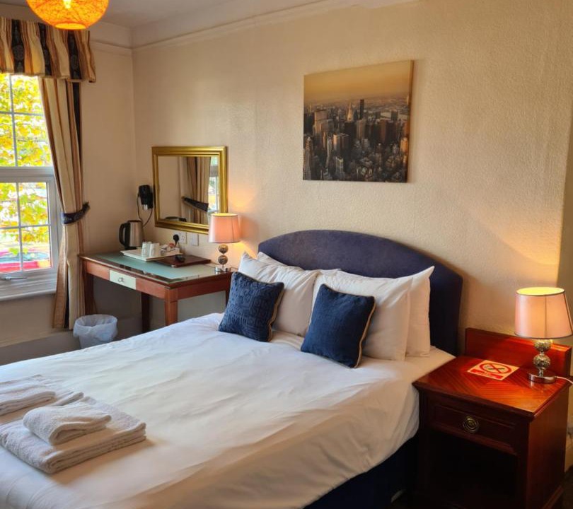 Photo of Bedroom in Weston