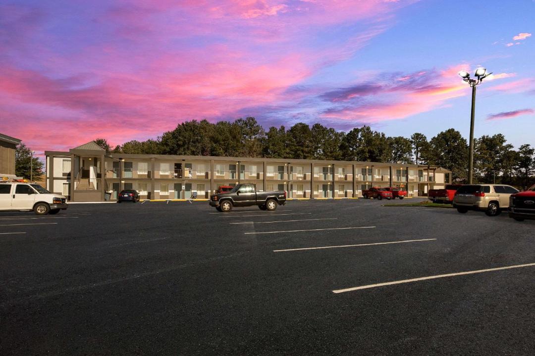 Photo of Buildings in Commerce