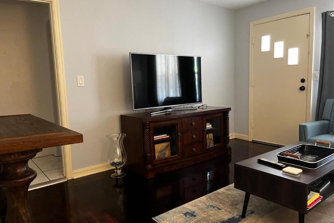 Photo of Livingroom in Dixieland