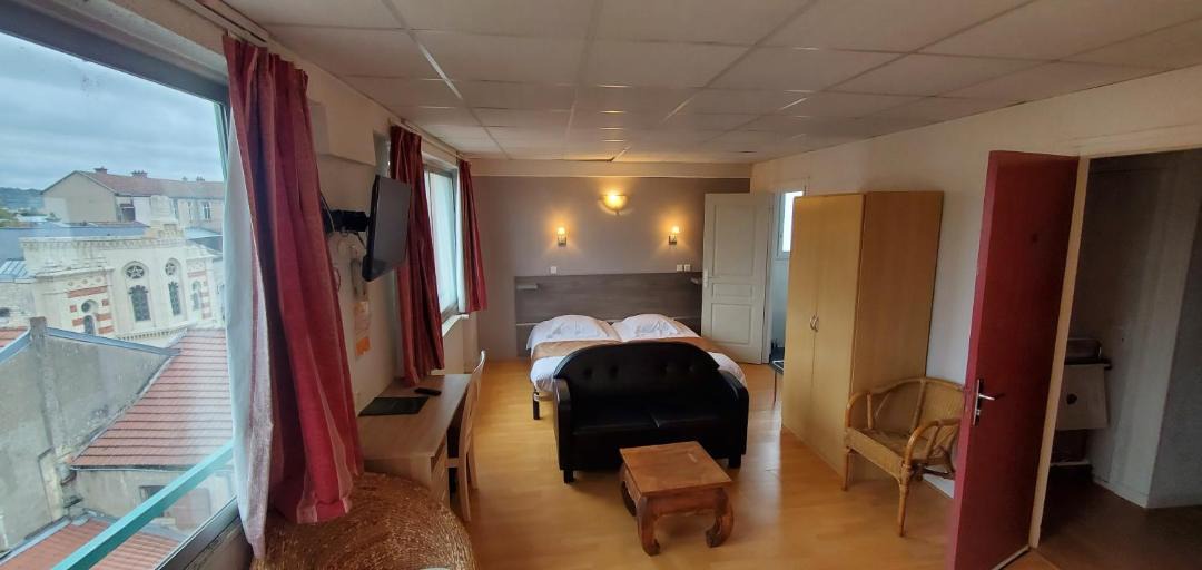 Photo of Others in Verdun