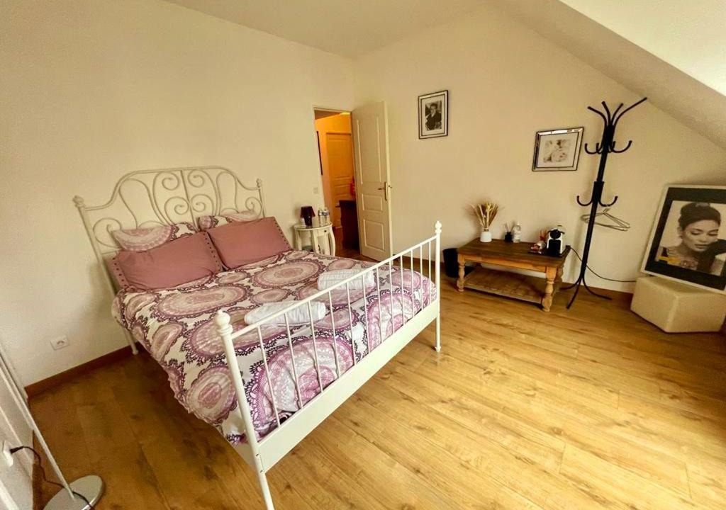 Photo of Bedroom in Meudon