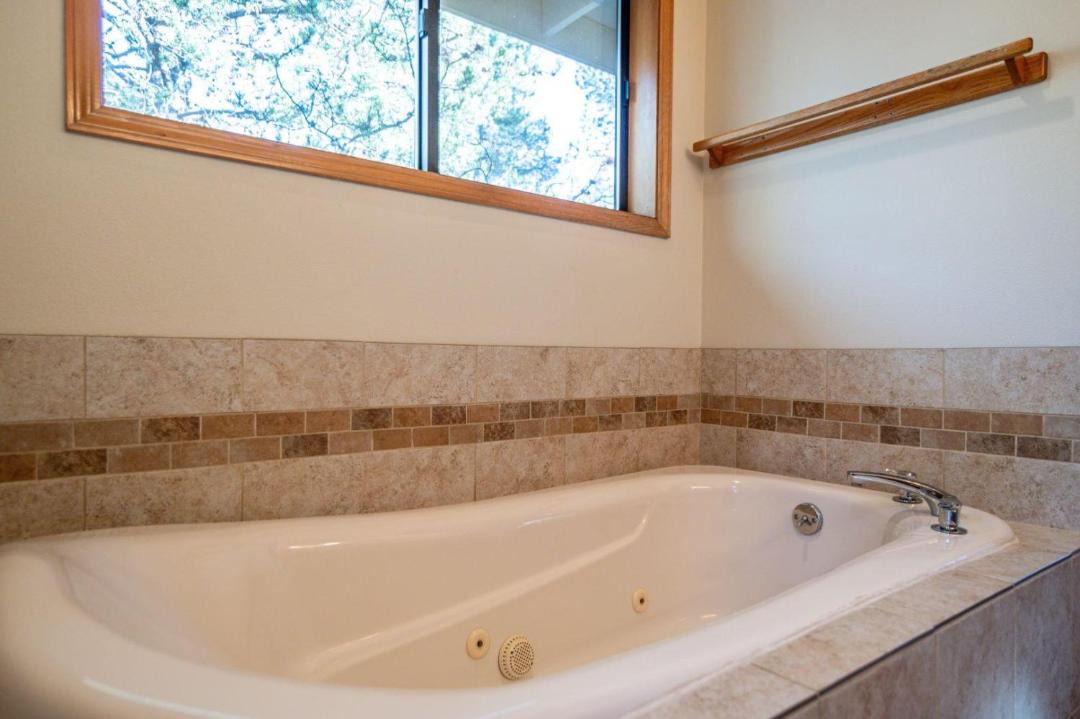Photo of Bathroom in Sunriver