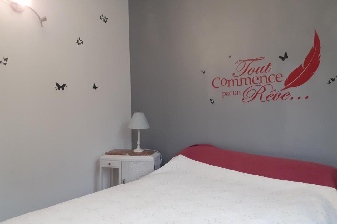 Photo of Bedroom in Rubempre