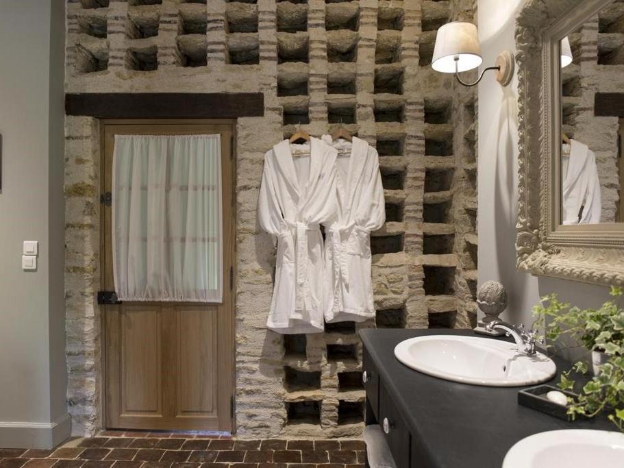 Photo of Others in Rouvray