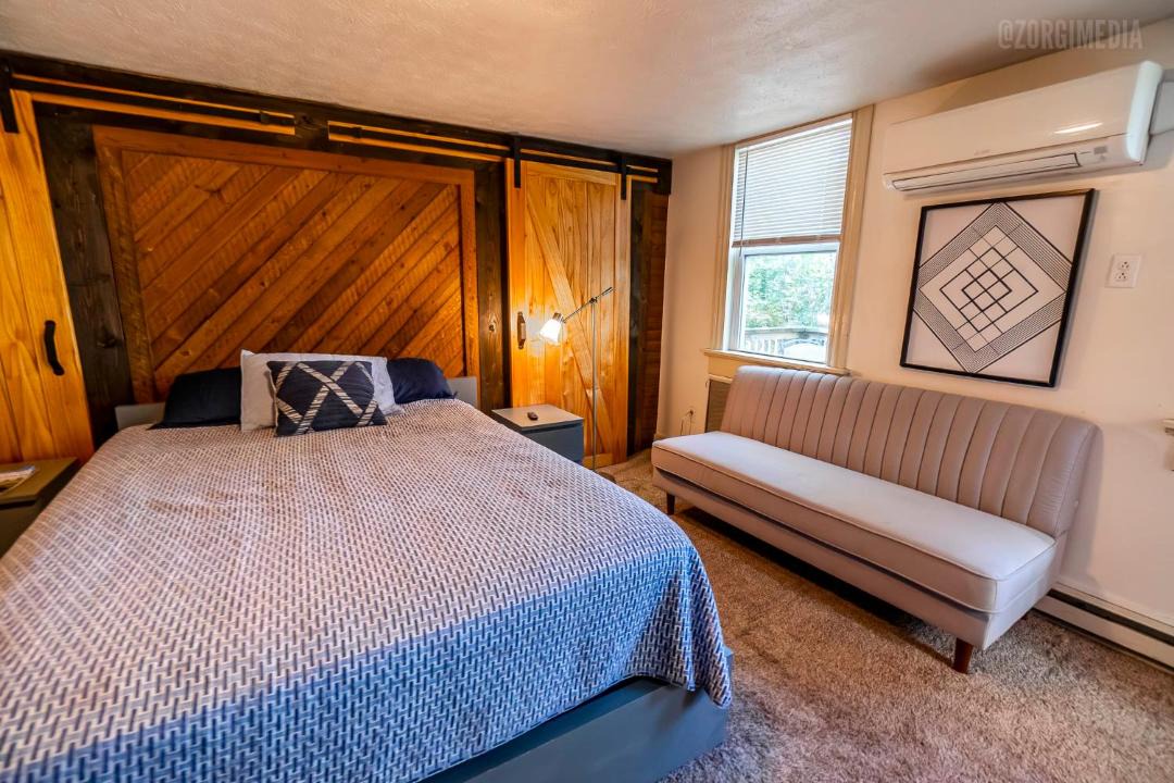 Photo of Bedroom in Mount Washington