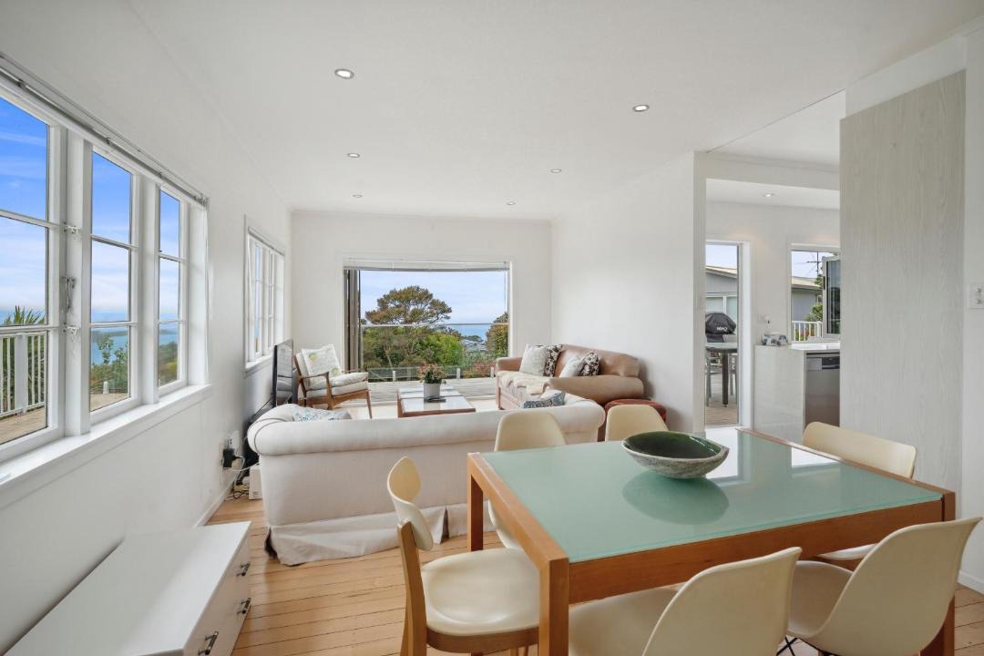 Photo of Others in Leigh