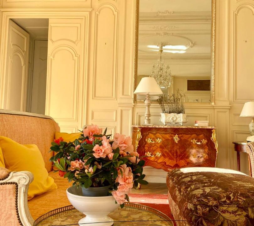 Photo of Others in Tierce