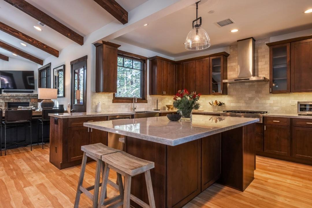 Photo of Kitchen in Mammoth Lakes