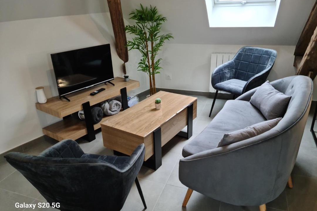 Photo of Livingroom in Bleneau
