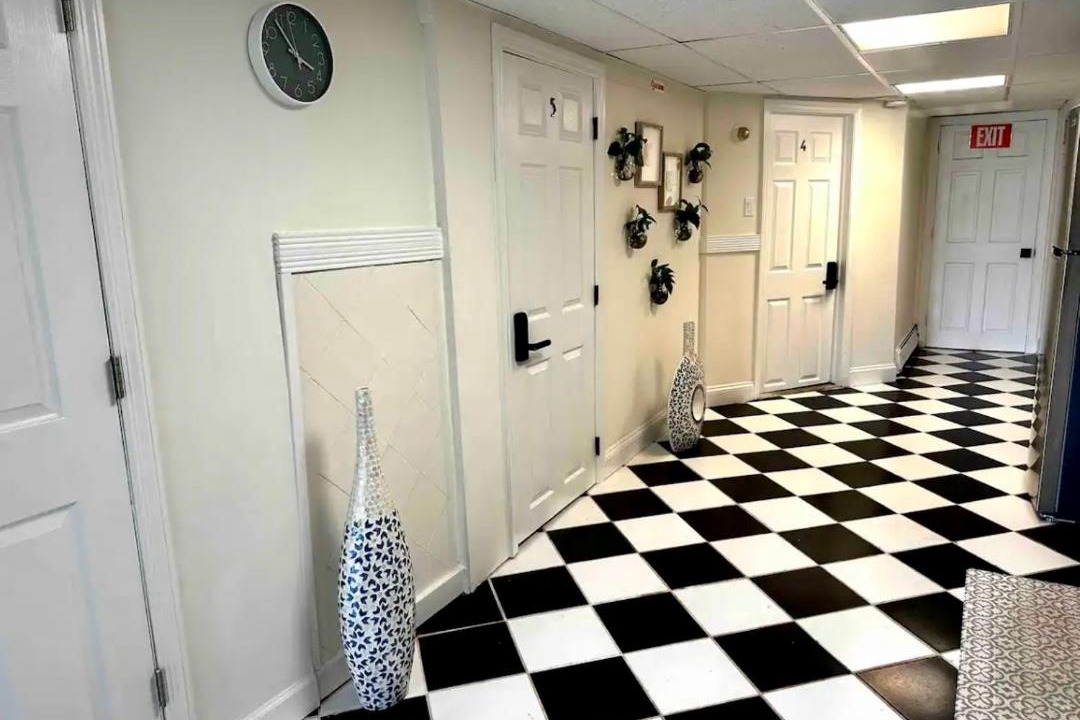 Photo of Others in Getty Square