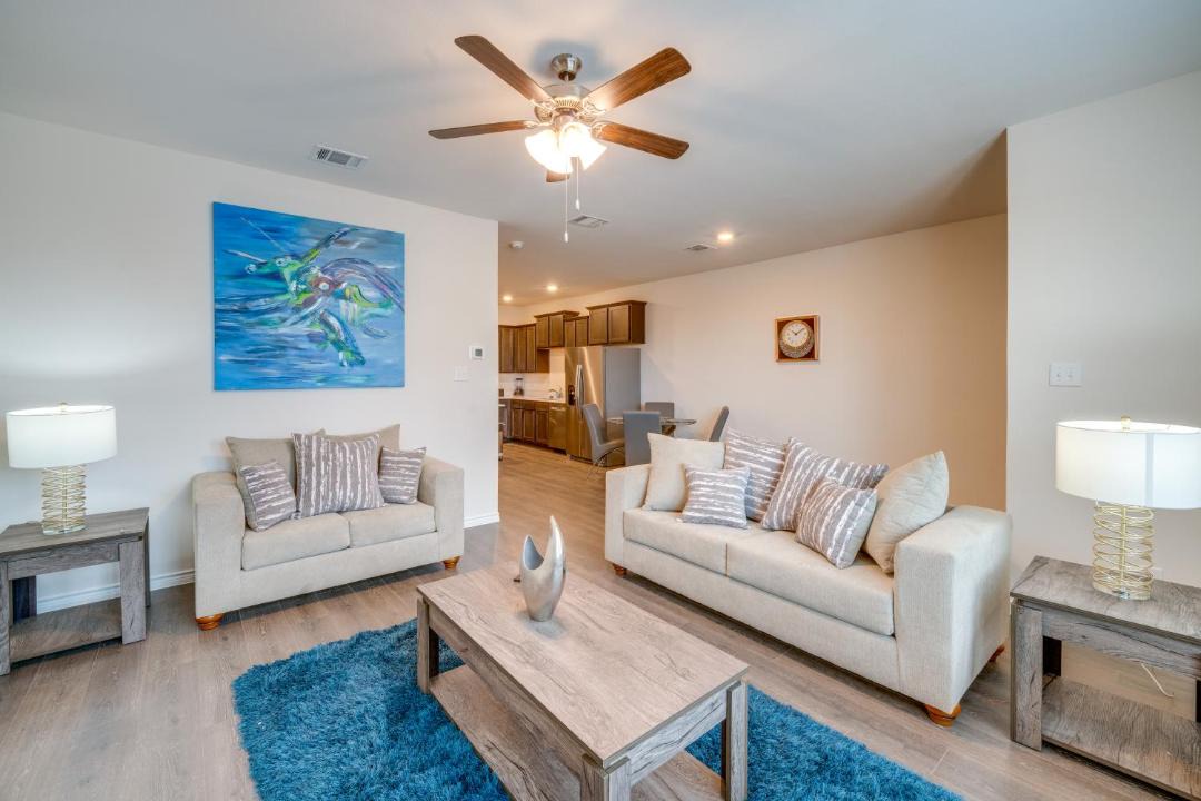 Photo of Livingroom in Mesquite