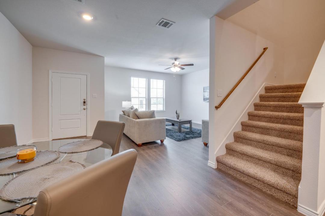 Photo of Livingroom in Mesquite