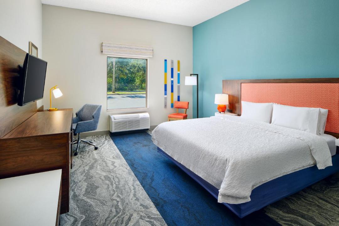 Photo of Bedroom in Tropic