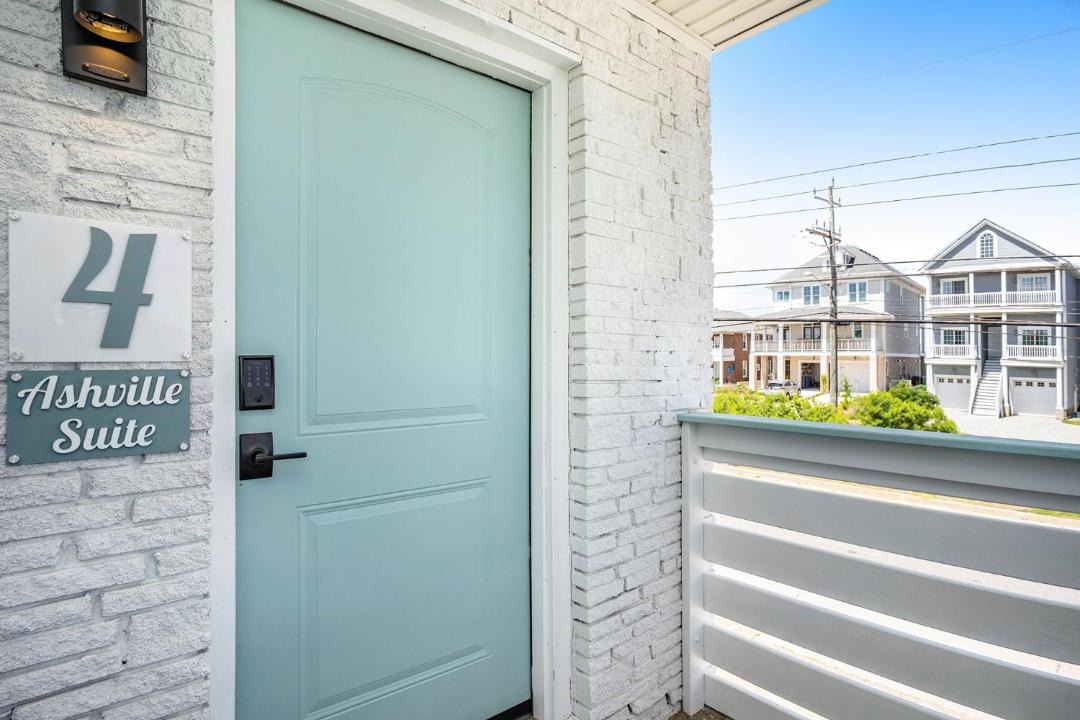 Photo of Others in Willoughby Spit