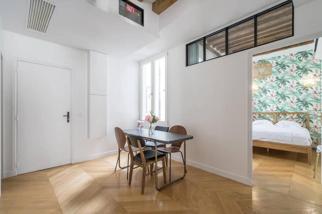 Photo of Livingroom in Vivienne