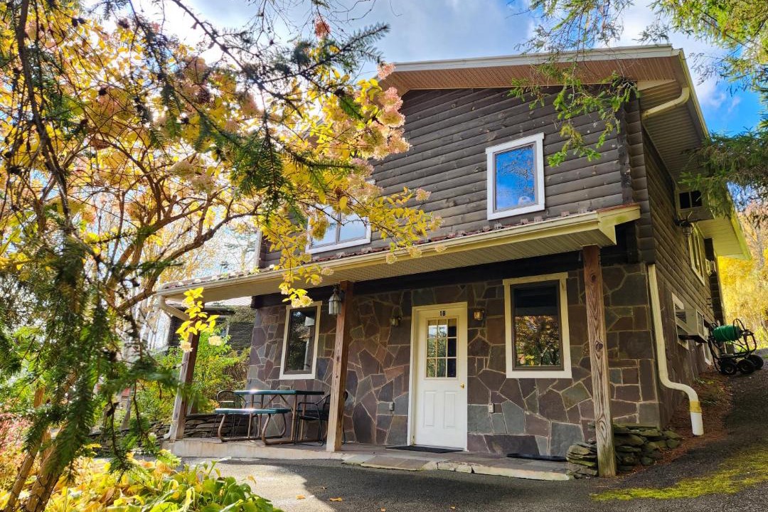 Photo of Others in Pine Hill