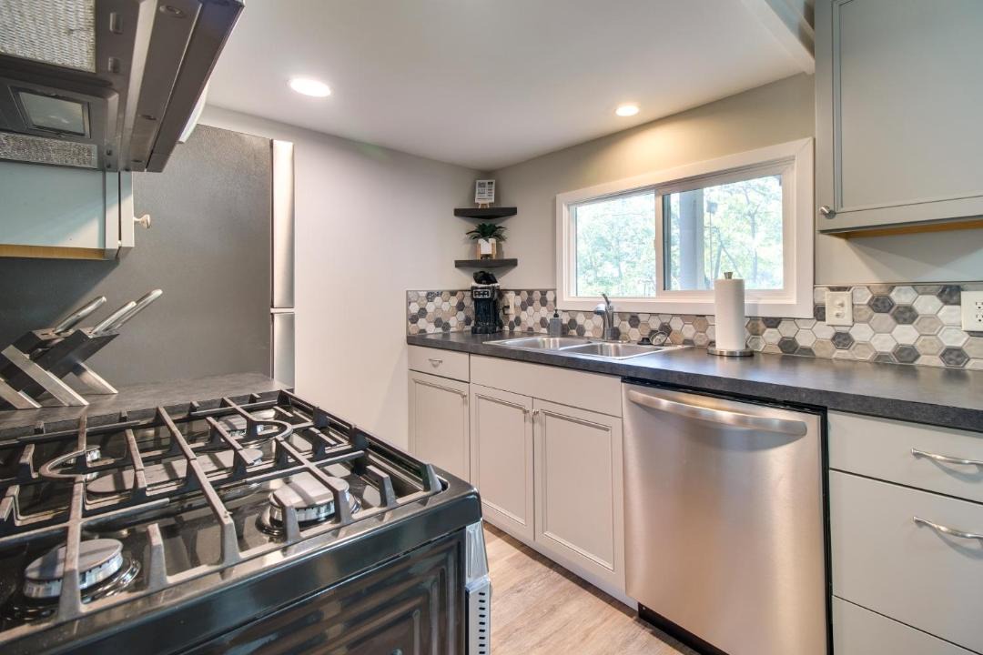 Photo of Kitchen in Grove