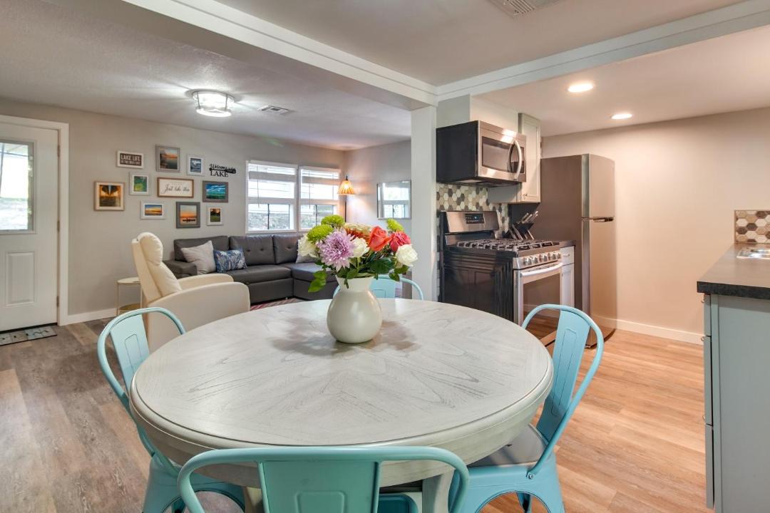 Photo of Kitchen in Grove