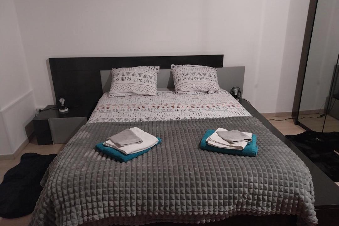 Photo of Bedroom in Saint-Seurin-de-Cadourne