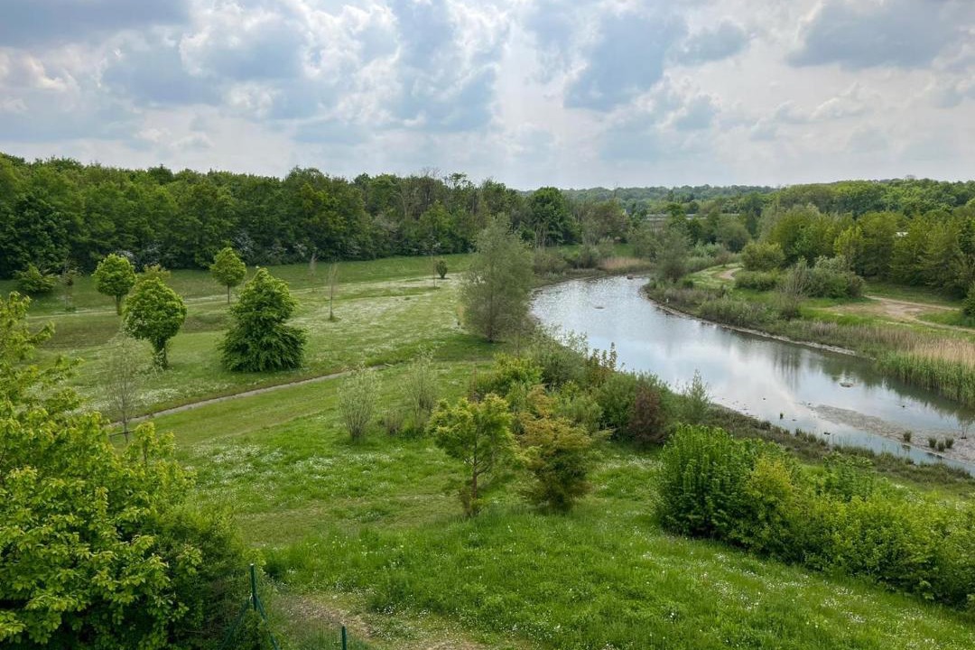 Photo of Others in Vert-Saint-Denis