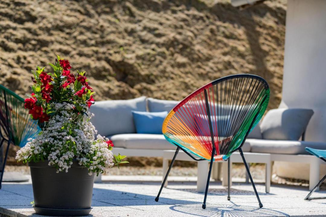 Photo of Others in Eyres-Moncube