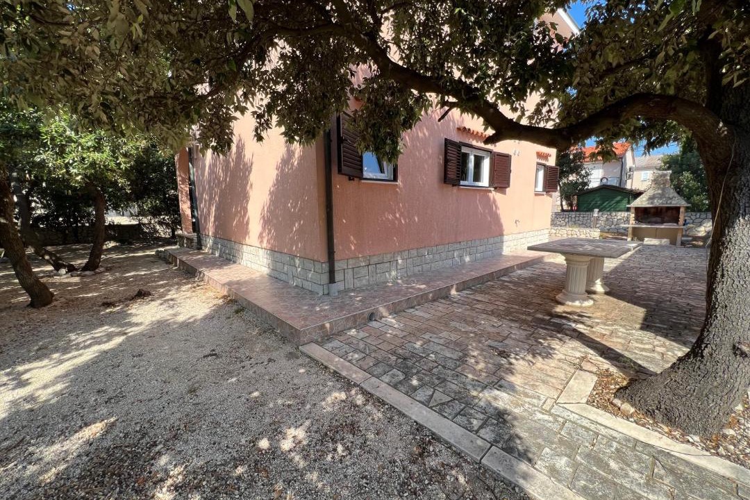 Photo of Buildings in Simuni