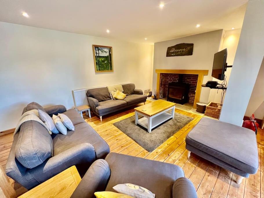 Photo of Livingroom in Godshill